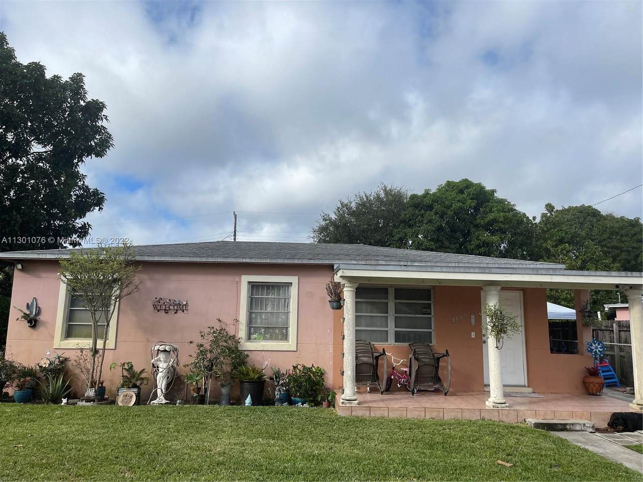 8800 33rd Ave Rd - Photo 1