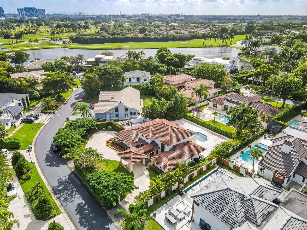 9460 54th Doral Ter - Photo 1