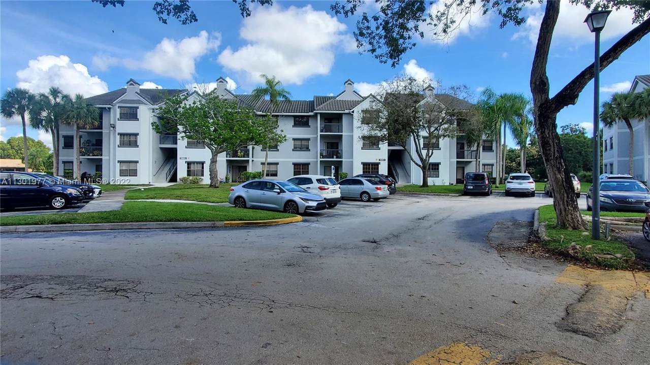 11225 Atlantic Blvd - Photo 1