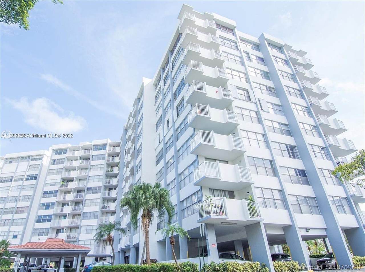 1300 Miami Gardens Dr - Photo 1