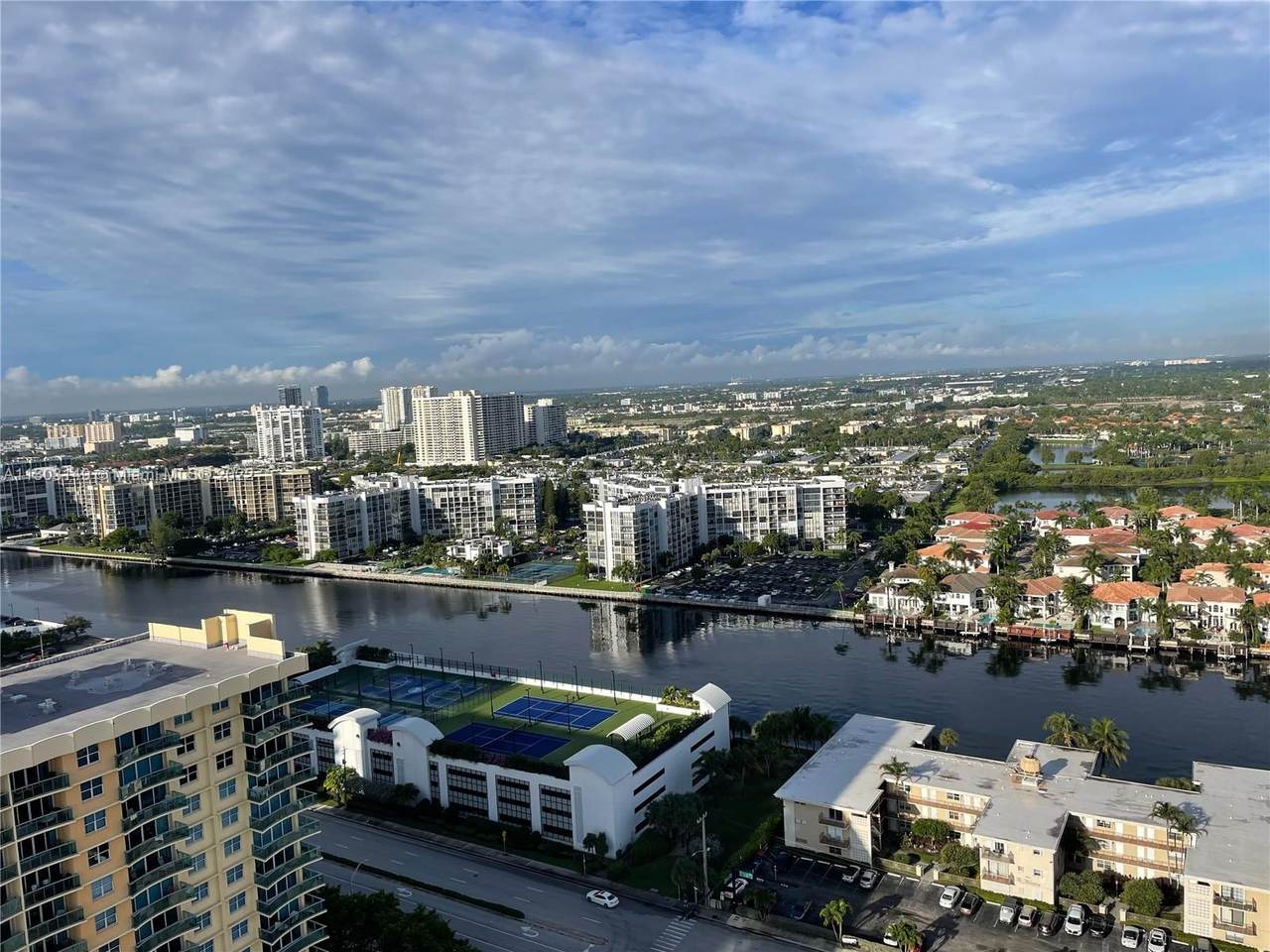 2301 Ocean Dr - Photo 1