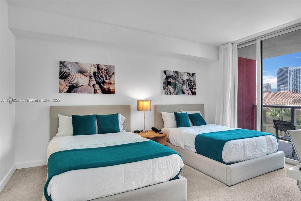 2602 Hallandale Beach Blvd - Photo 1