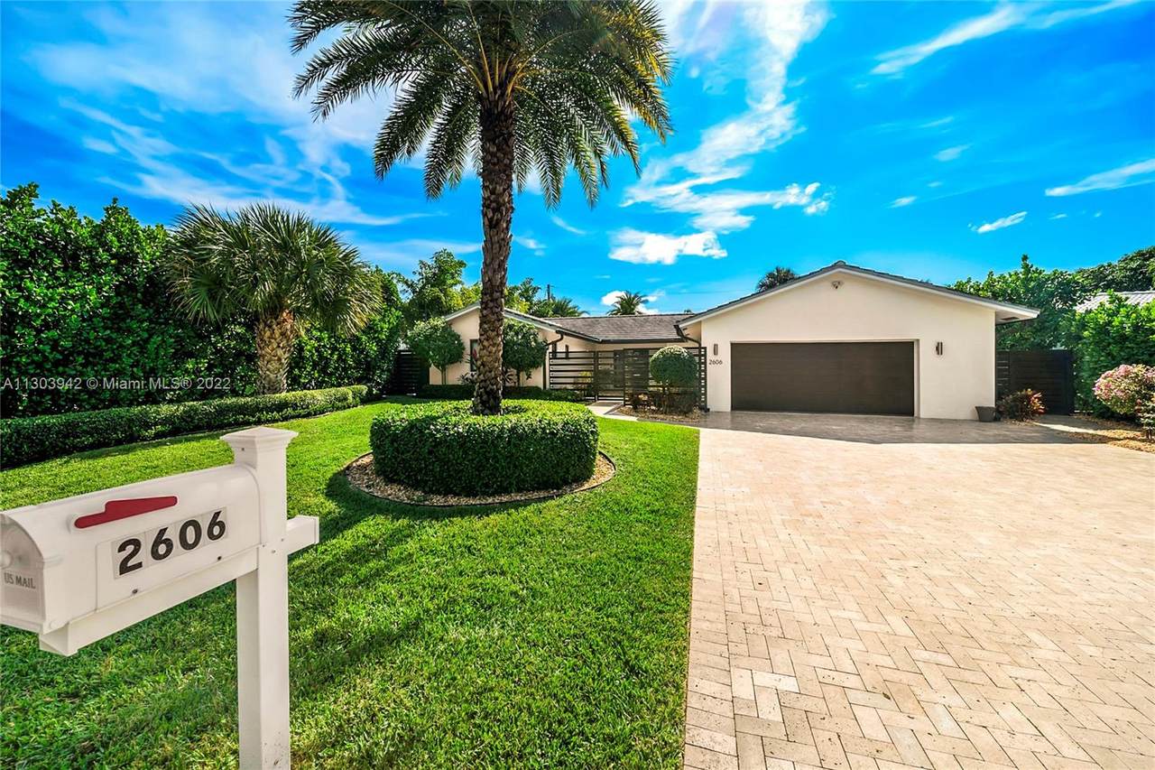 2606 Riverside Dr - Photo 1