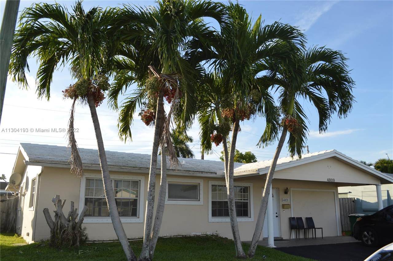 4809 27th Way - Photo 1