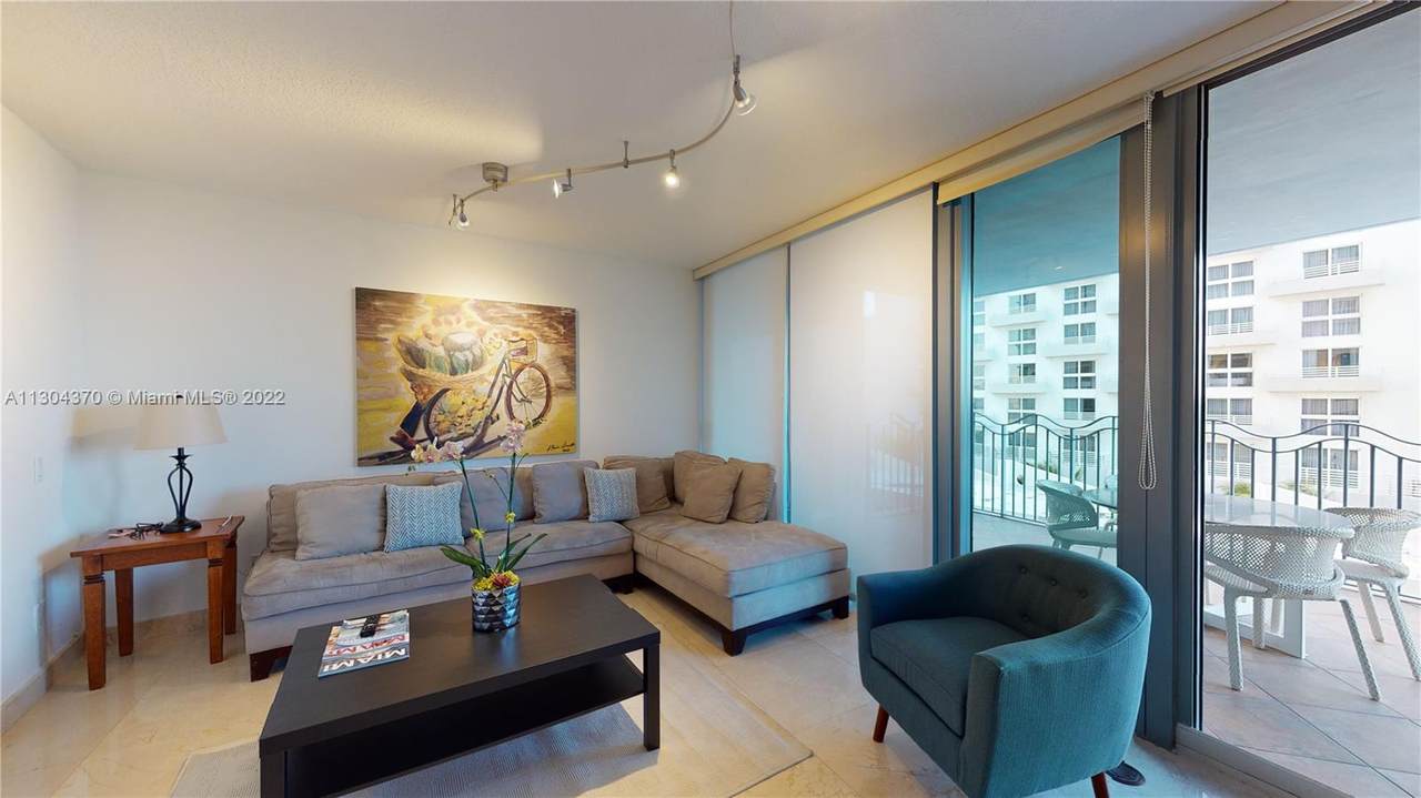 1500 Ocean Dr - Photo 1