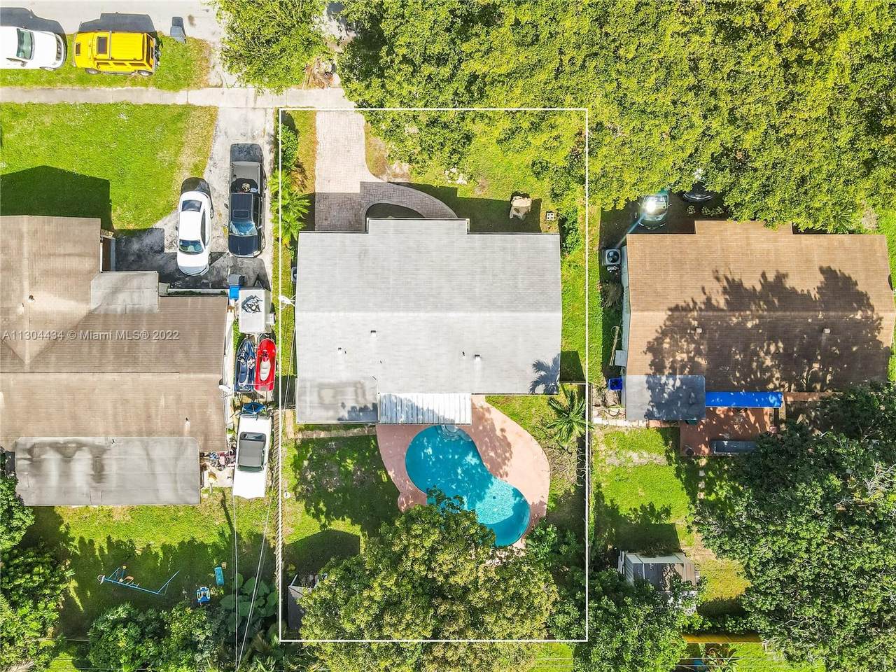 6440 Thomas St - Photo 1