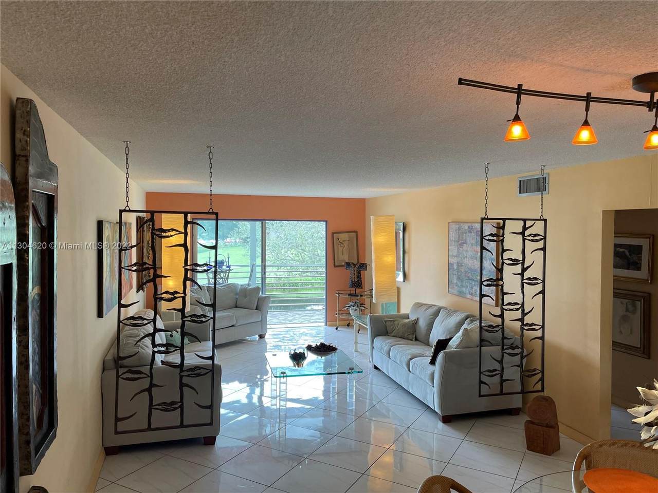 3203 Portofino Pt - Photo 1