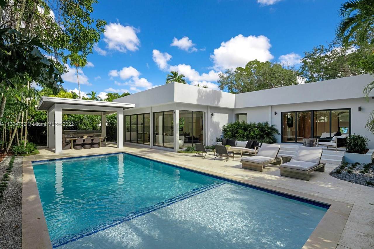 10 Pinta Rd - Photo 1