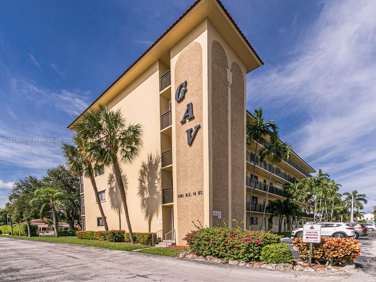 2601 14th Street Cswy - Photo 1