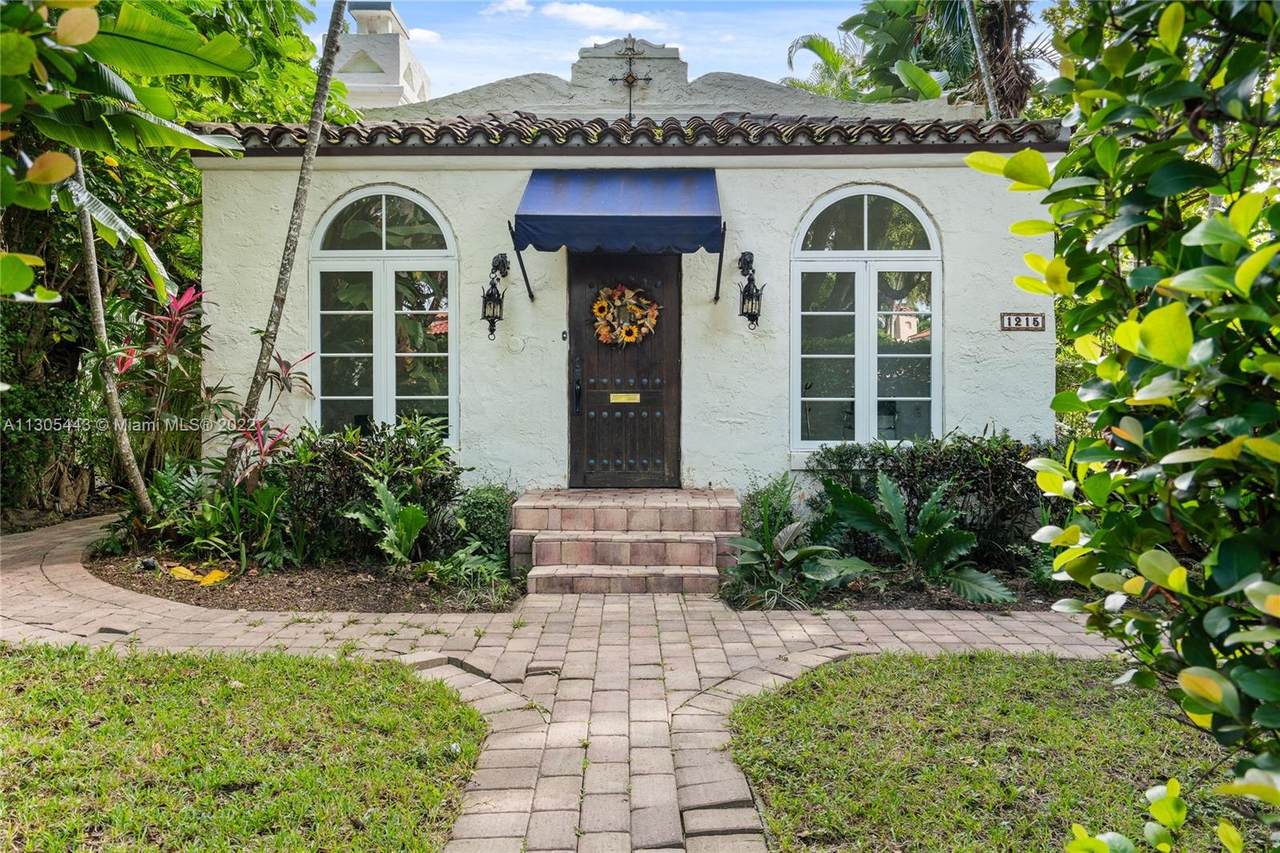 1215 Madrid St - Photo 1