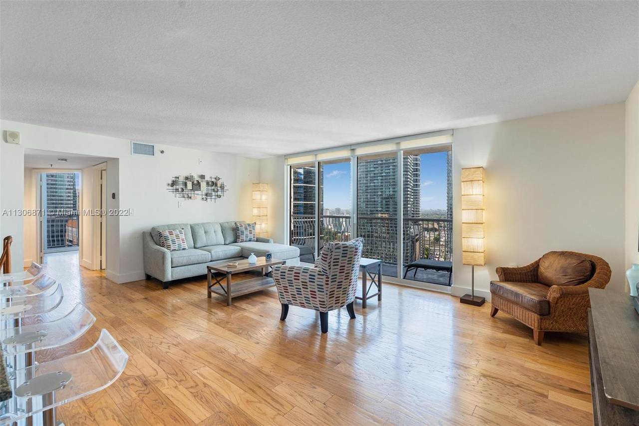 1200 Brickell Bay Dr - Photo 1