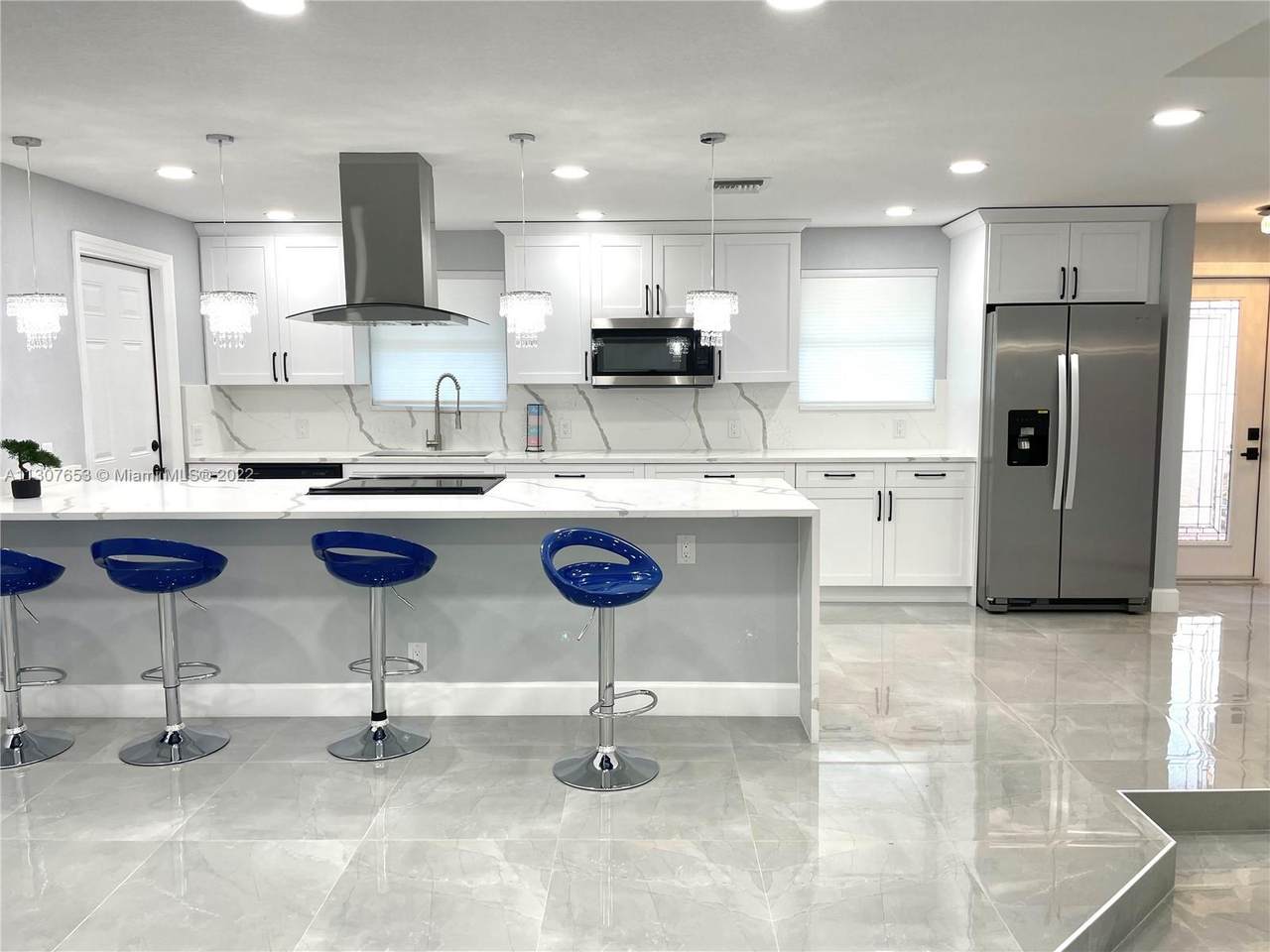 1280 Camino Real - Photo 1