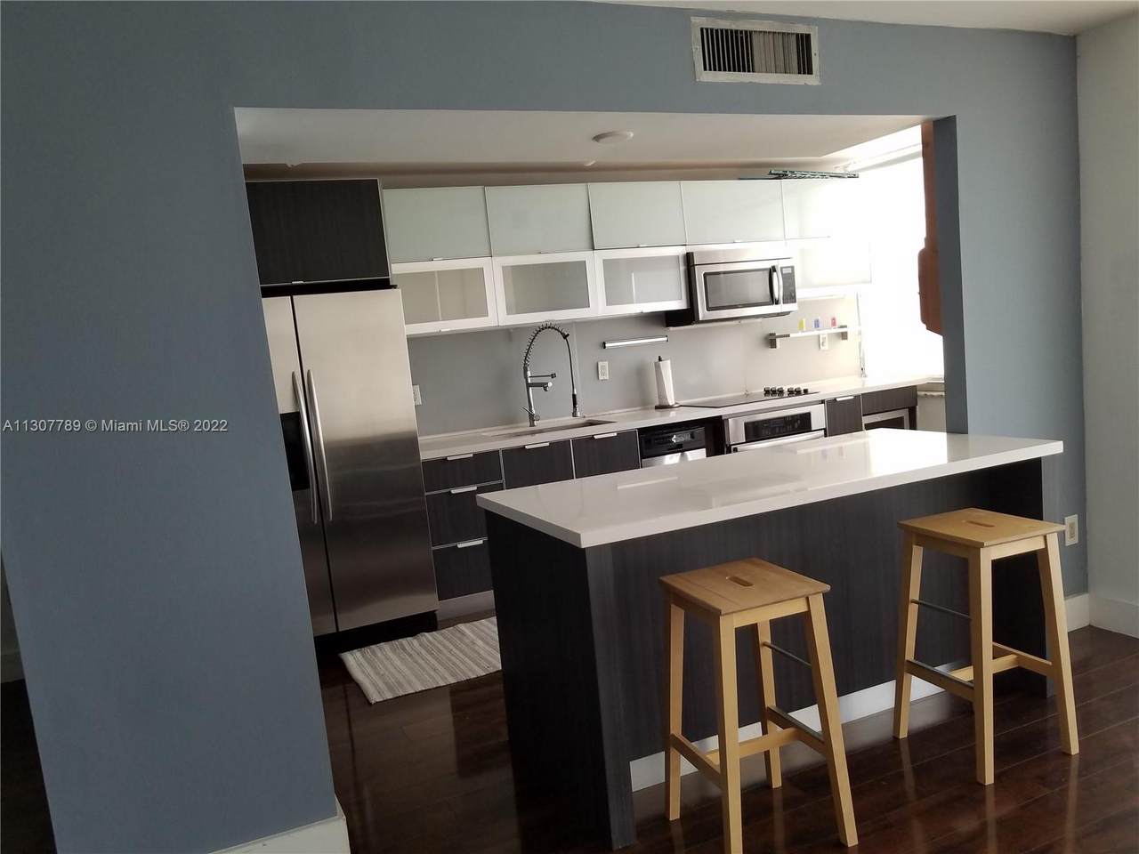 18021 Biscayne Blvd - Photo 1