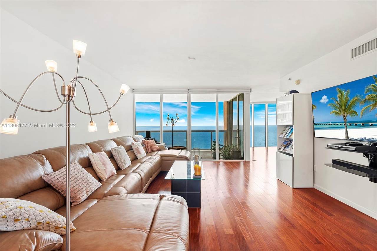 18911 Collins Ave - Photo 1