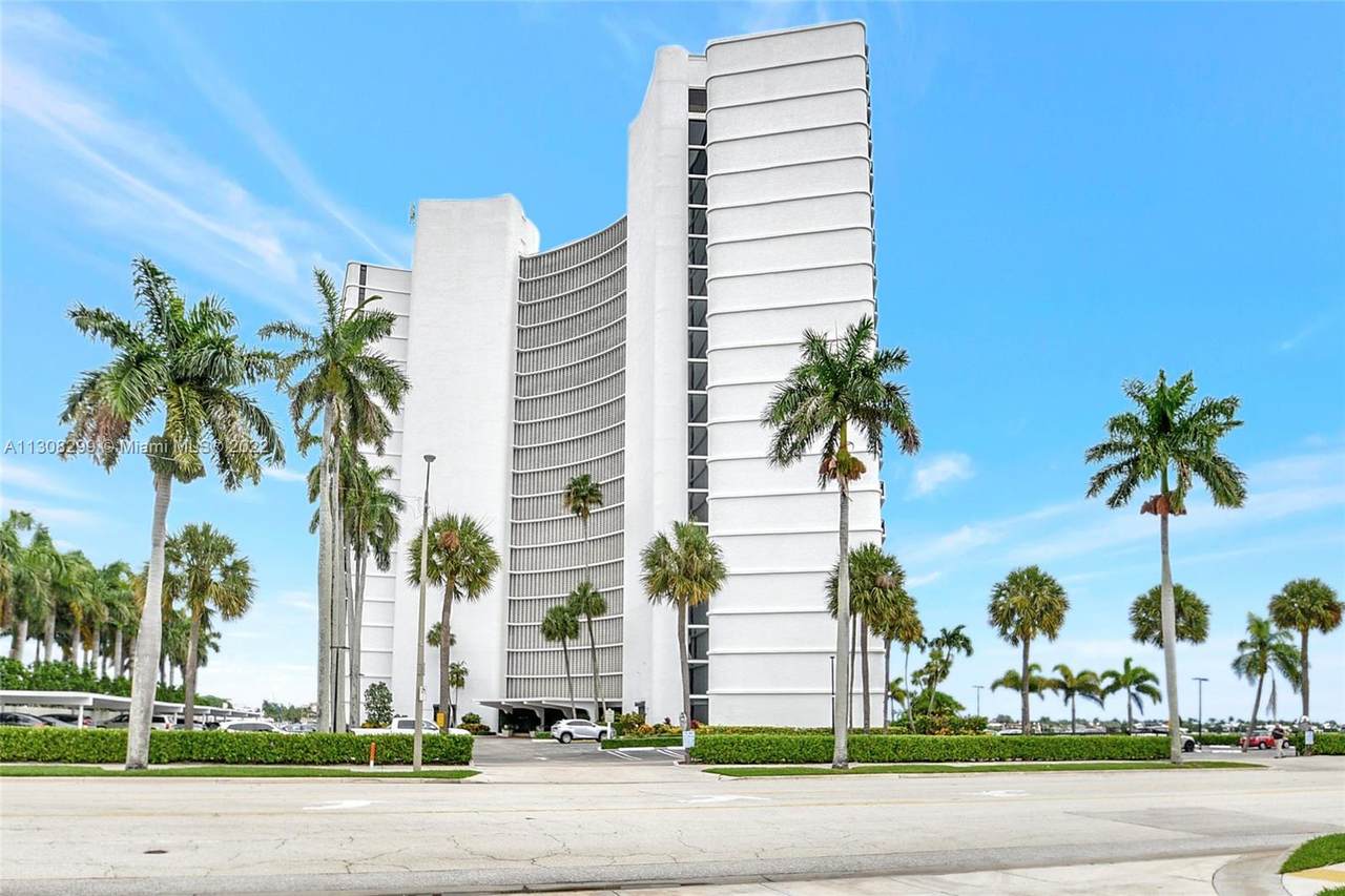 1200 Flagler Dr - Photo 1