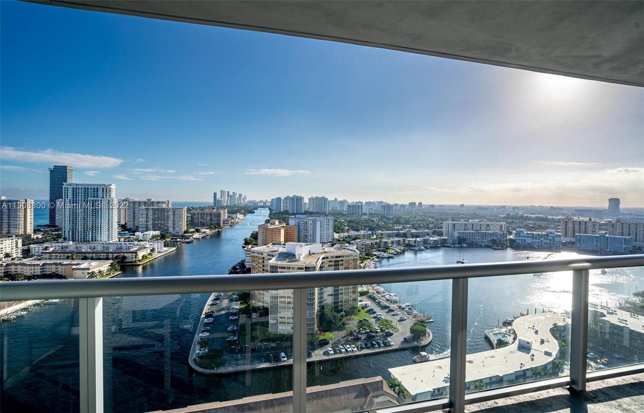 2602 Hallandale Beach Blvd - Photo 1