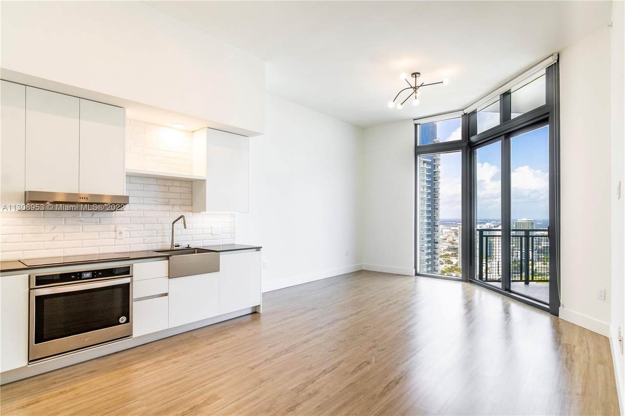 650 2nd Ave - Photo 1