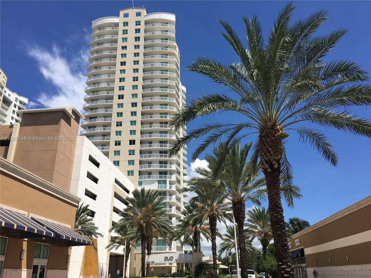 1755 Hallandale Beach Blvd - Photo 1