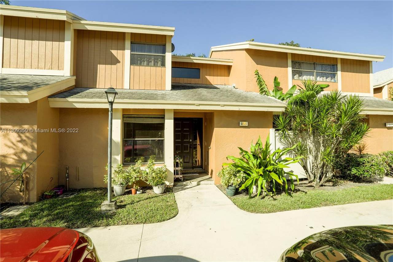 2215 45th Ave - Photo 1