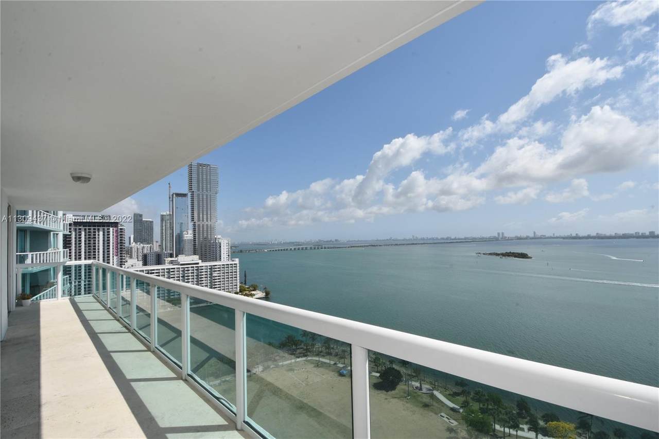 1800 Bayshore Dr - Photo 1
