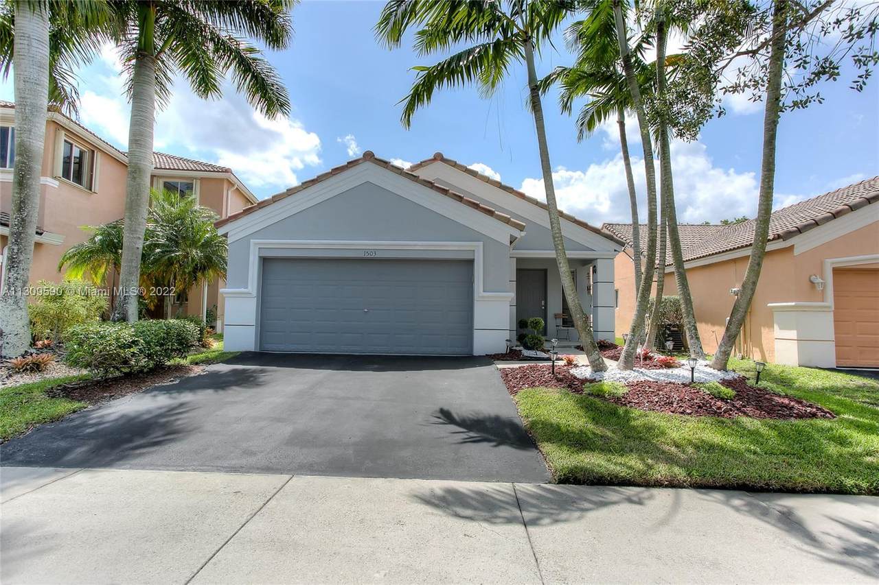 1503 Sunset Way - Photo 1