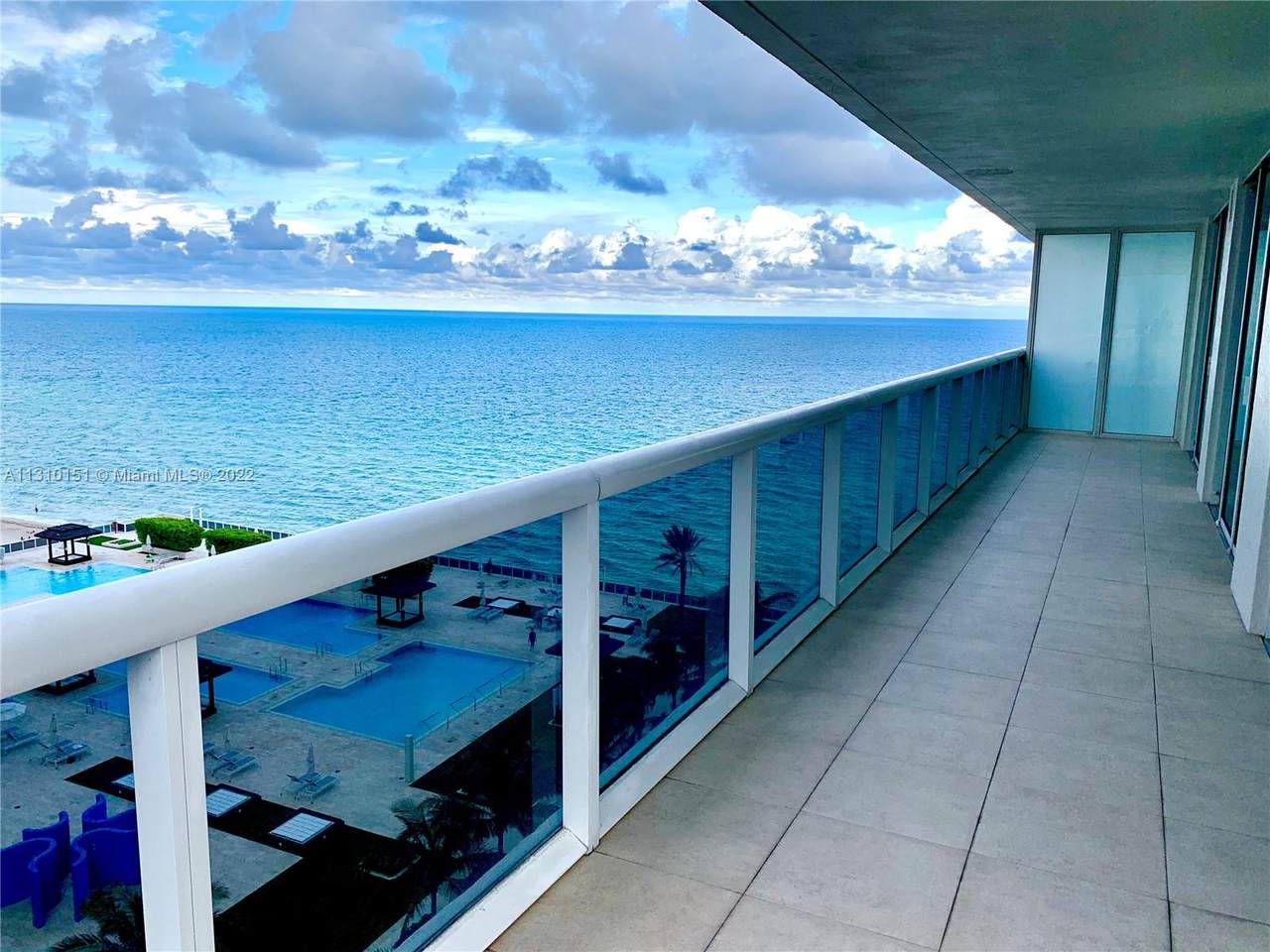 1830 Ocean Dr - Photo 1