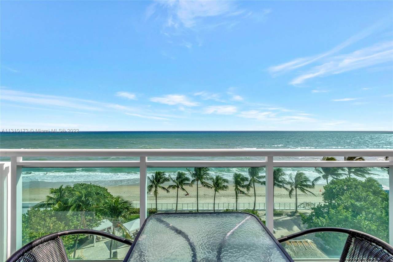 3001 Ocean Dr - Photo 1