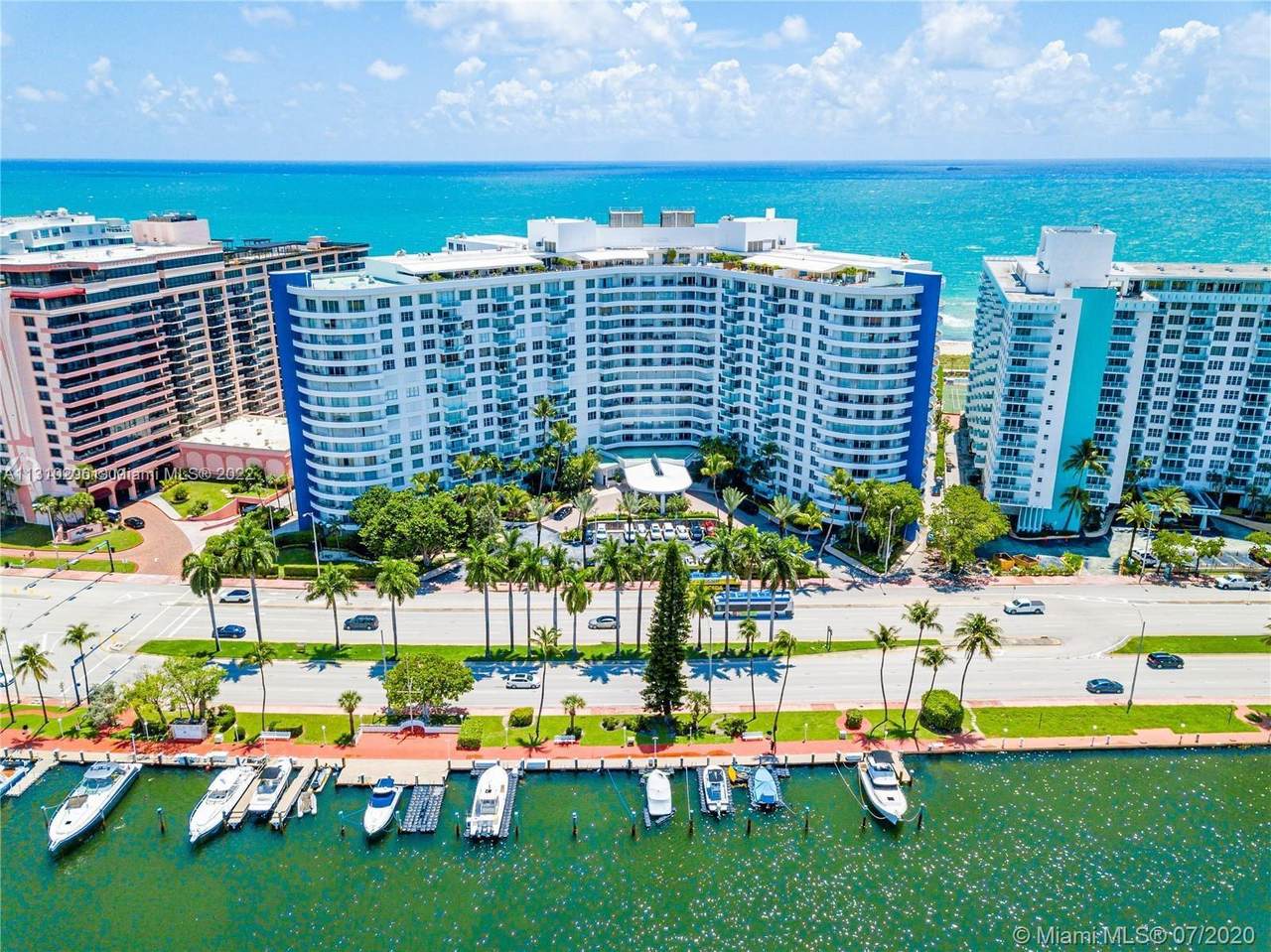 5151 Collins Ave - Photo 1