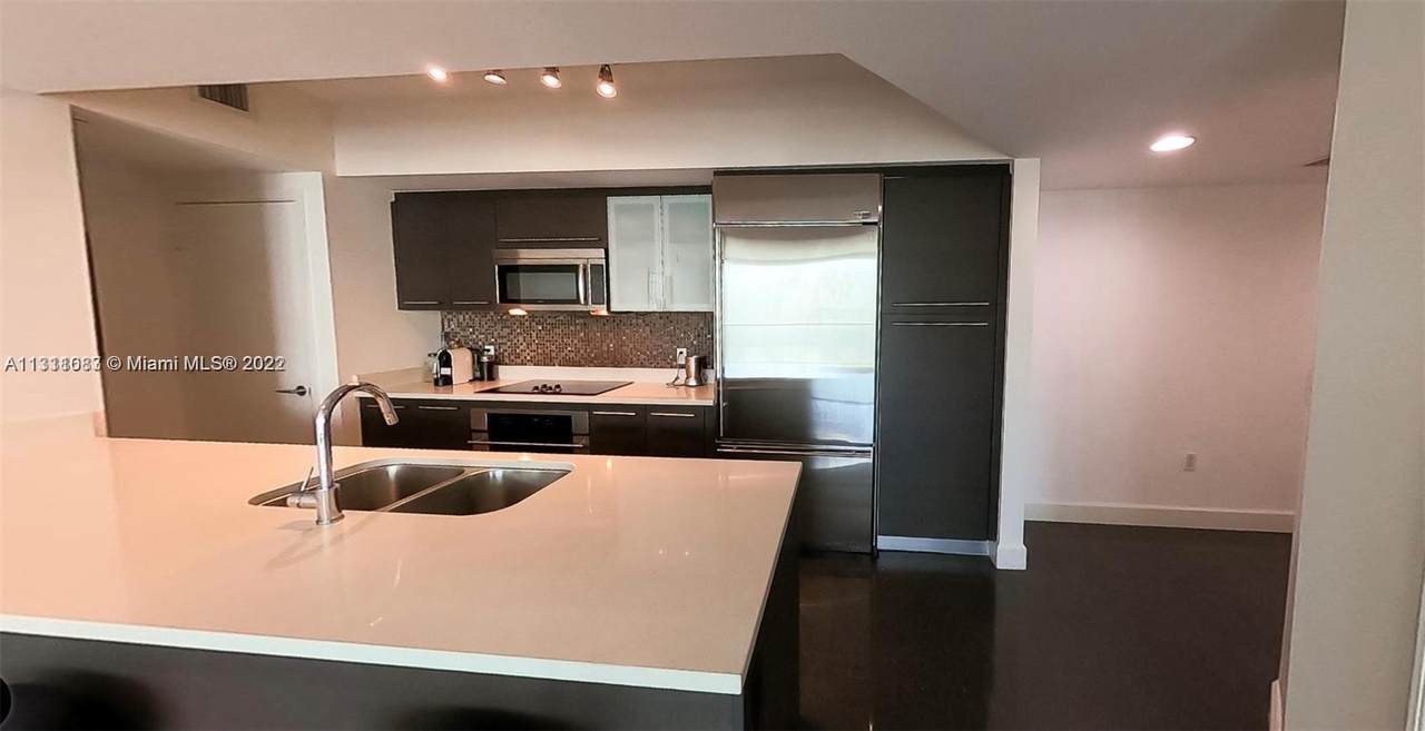 55 6th St - Photo 1