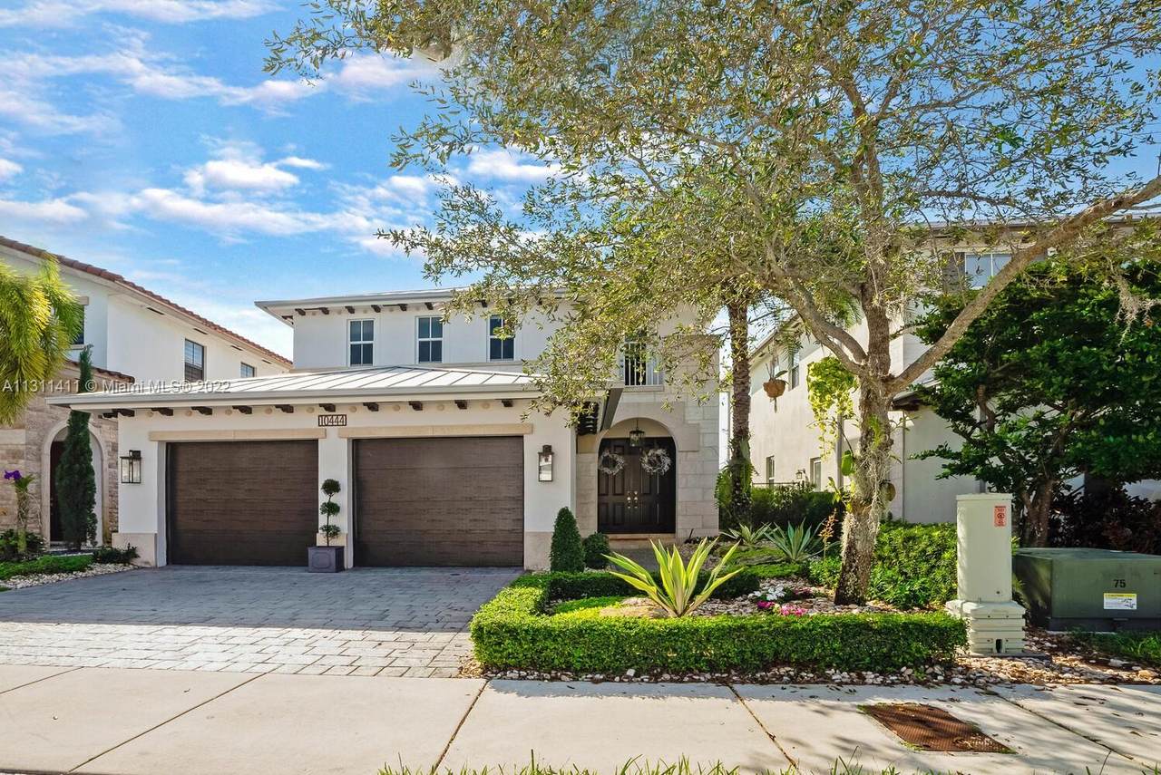 10444 70th Ln - Photo 1