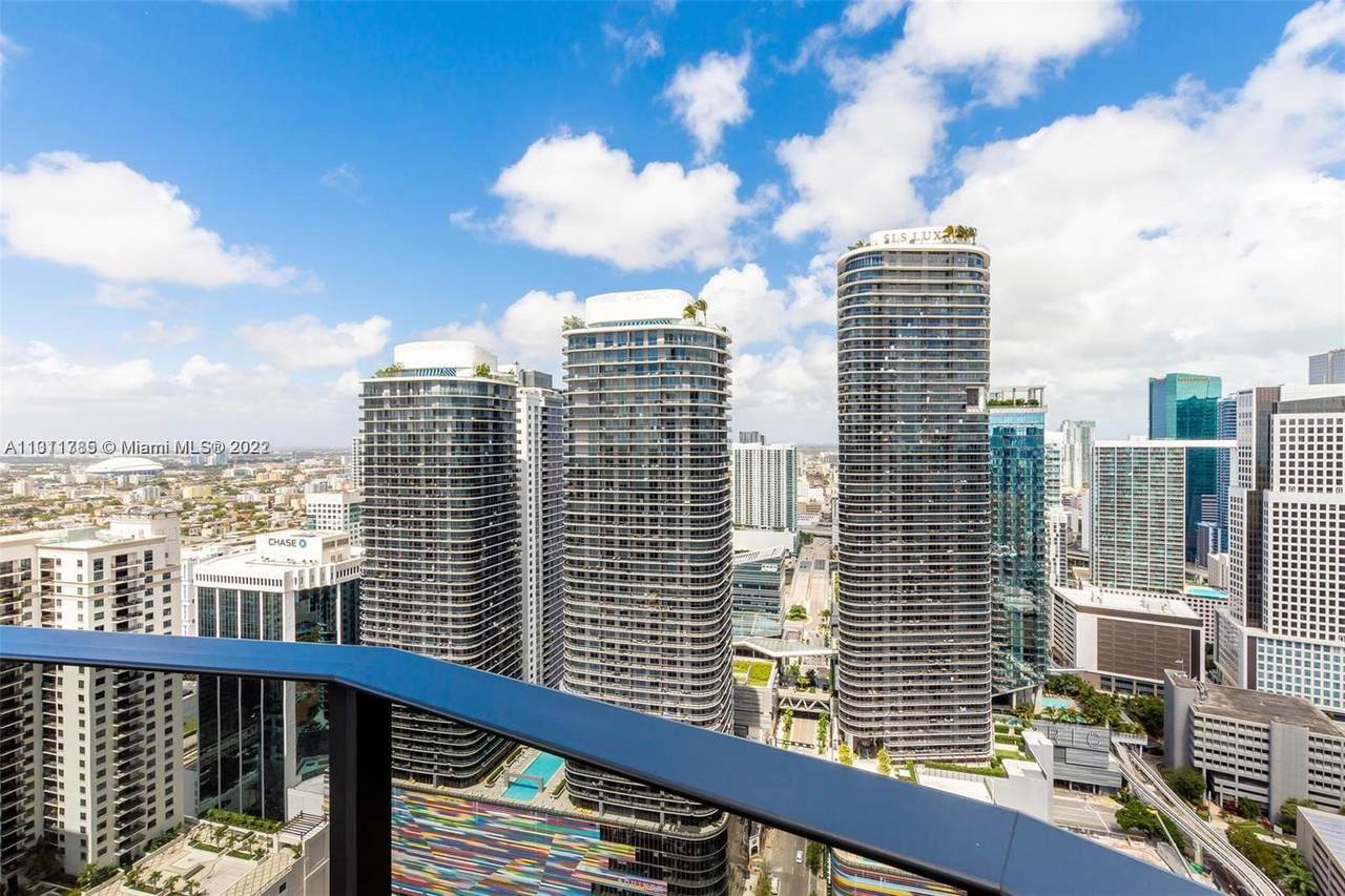 1000 Brickell Plz - Photo 1