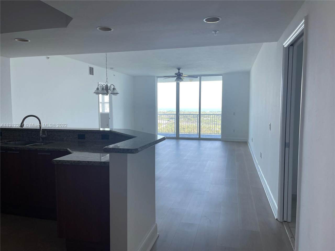 15051 Royal Oaks Ln - Photo 1