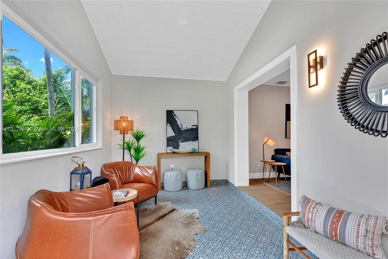 1045 84th St - Photo 1