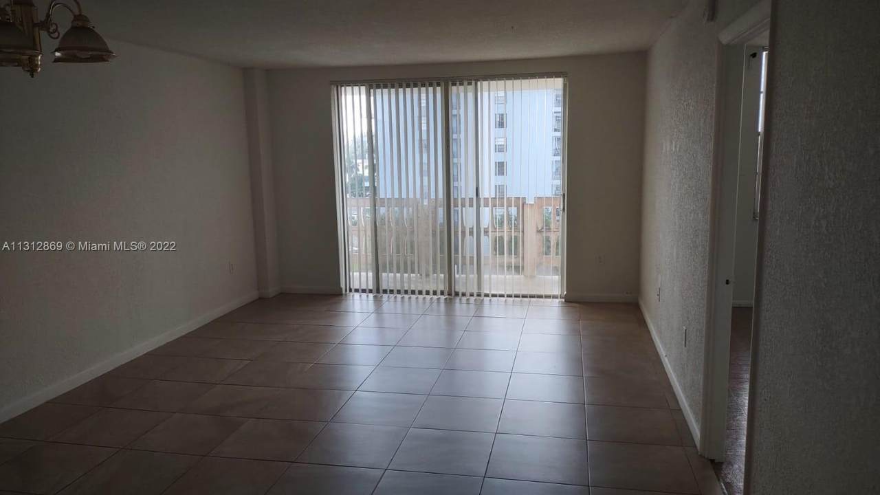 15600 7th Ave - Photo 1
