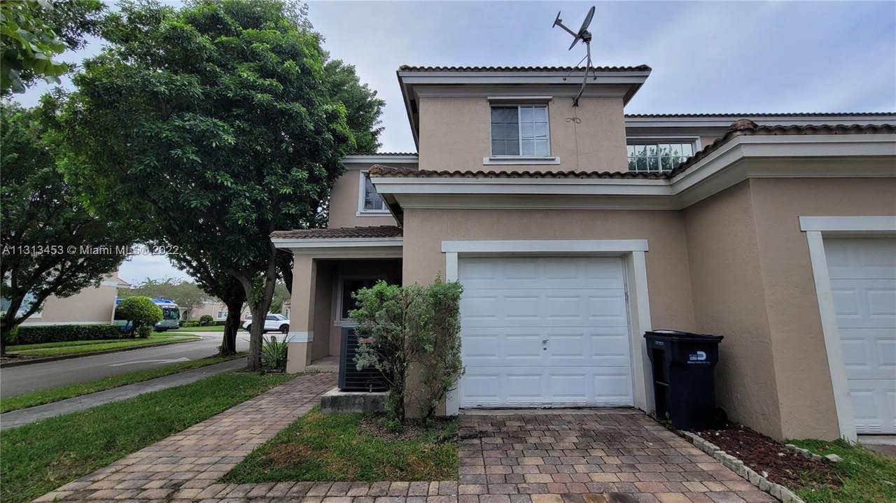 27871 140th Ave - Photo 1