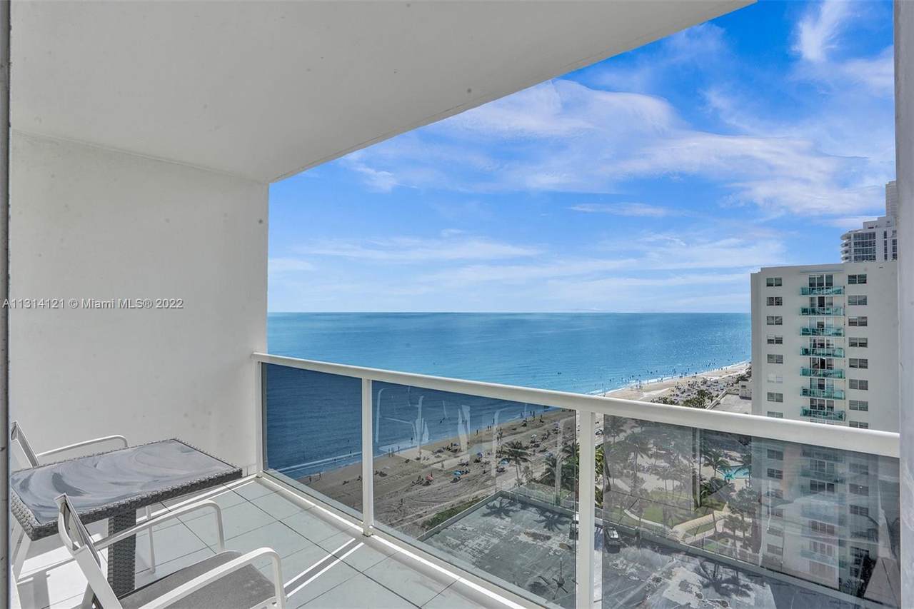 3725 Ocean Dr - Photo 1
