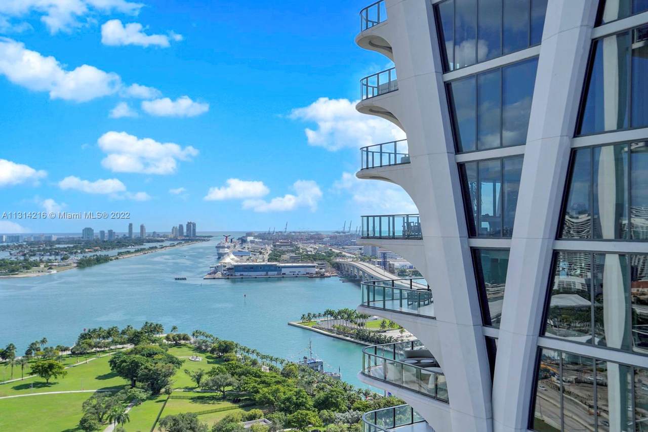 1040 Biscayne Blvd - Photo 1