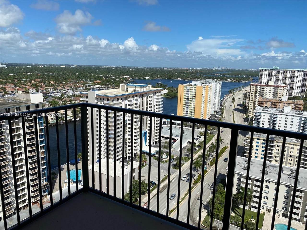 2101 Ocean Dr. - Photo 1