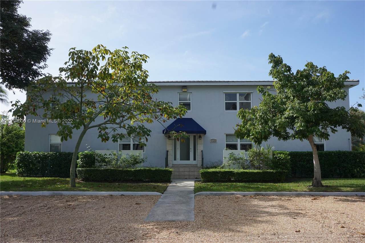 7620 54th Ct - Photo 1