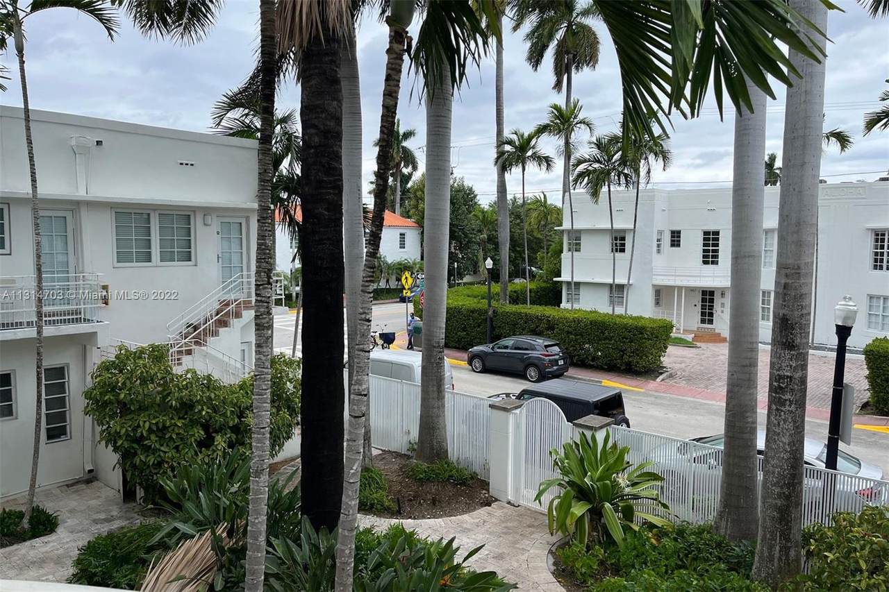 750 Espanola Way #8 - Photo 1