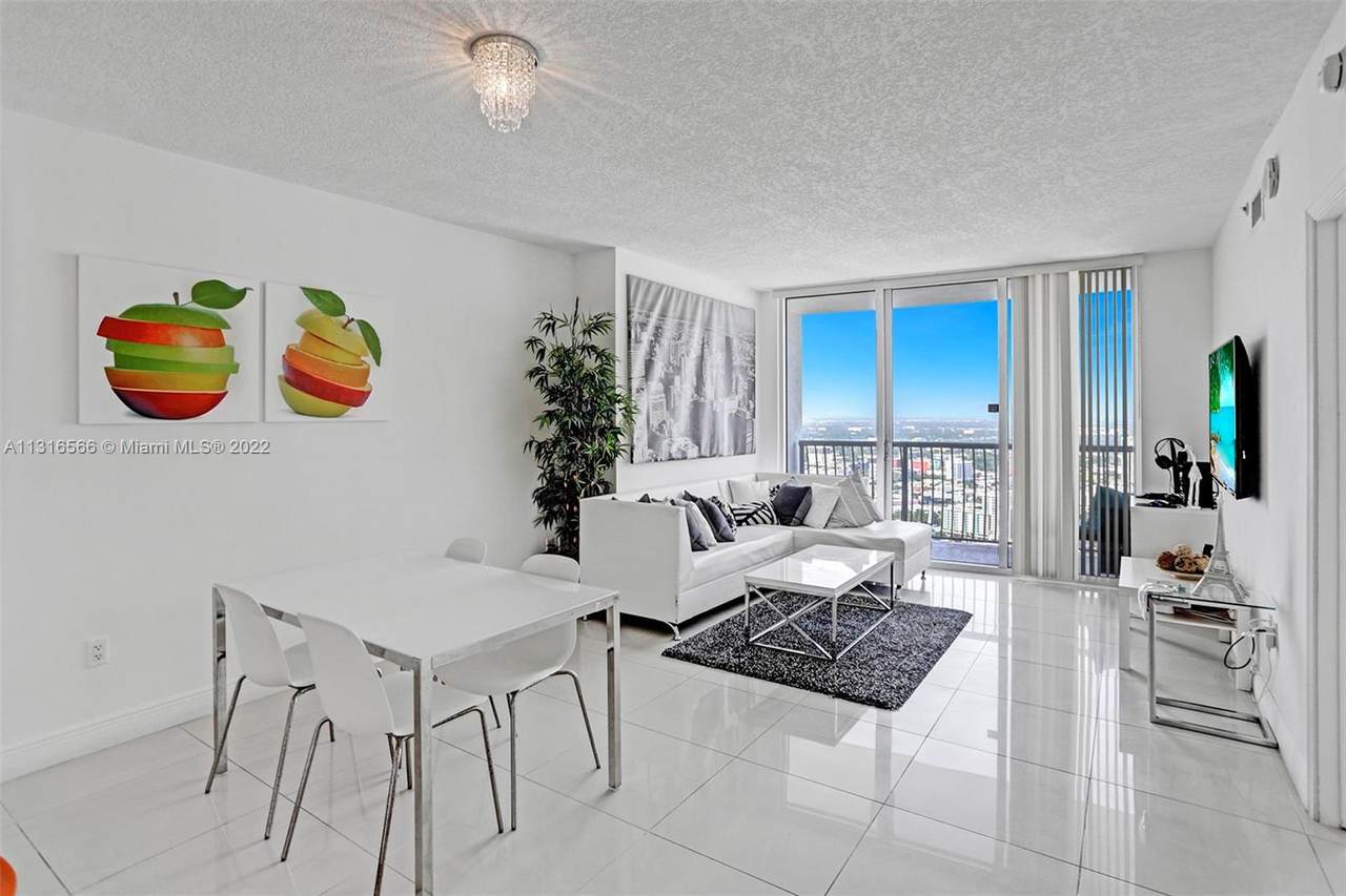 1750 Bayshore Dr - Photo 1