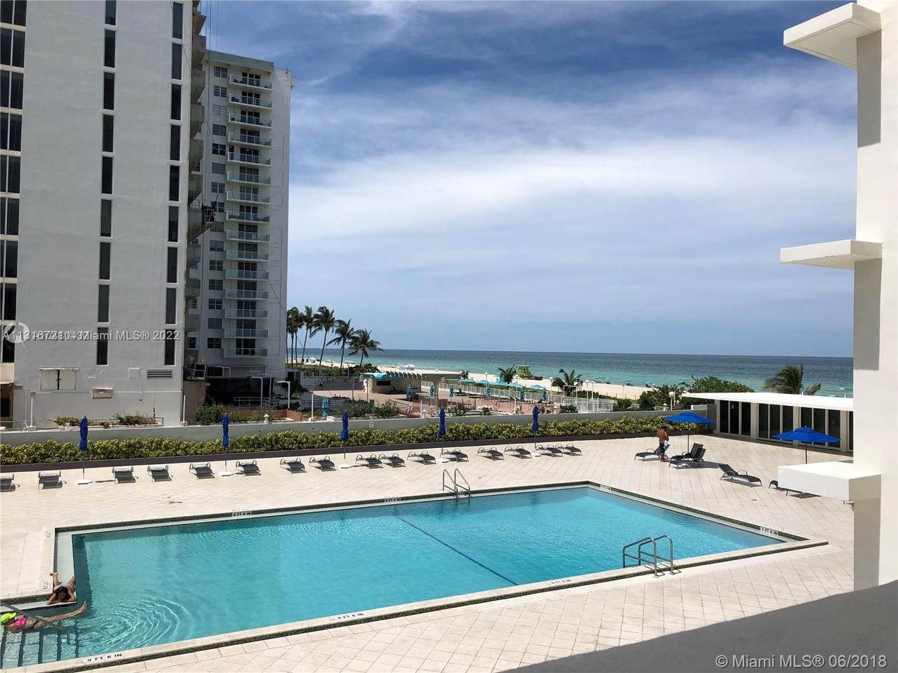 5601 Collins Ave - Photo 1