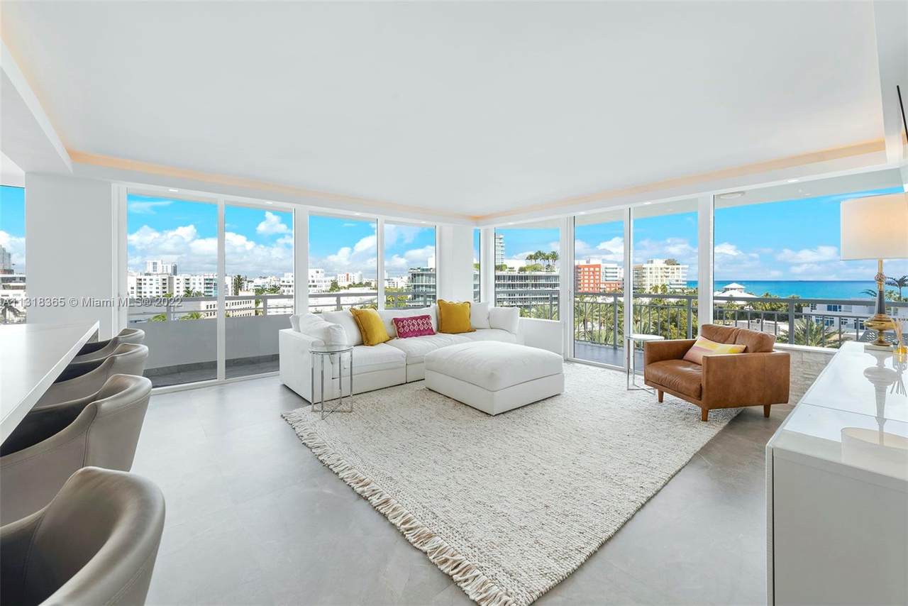 400 Pointe Dr - Photo 1