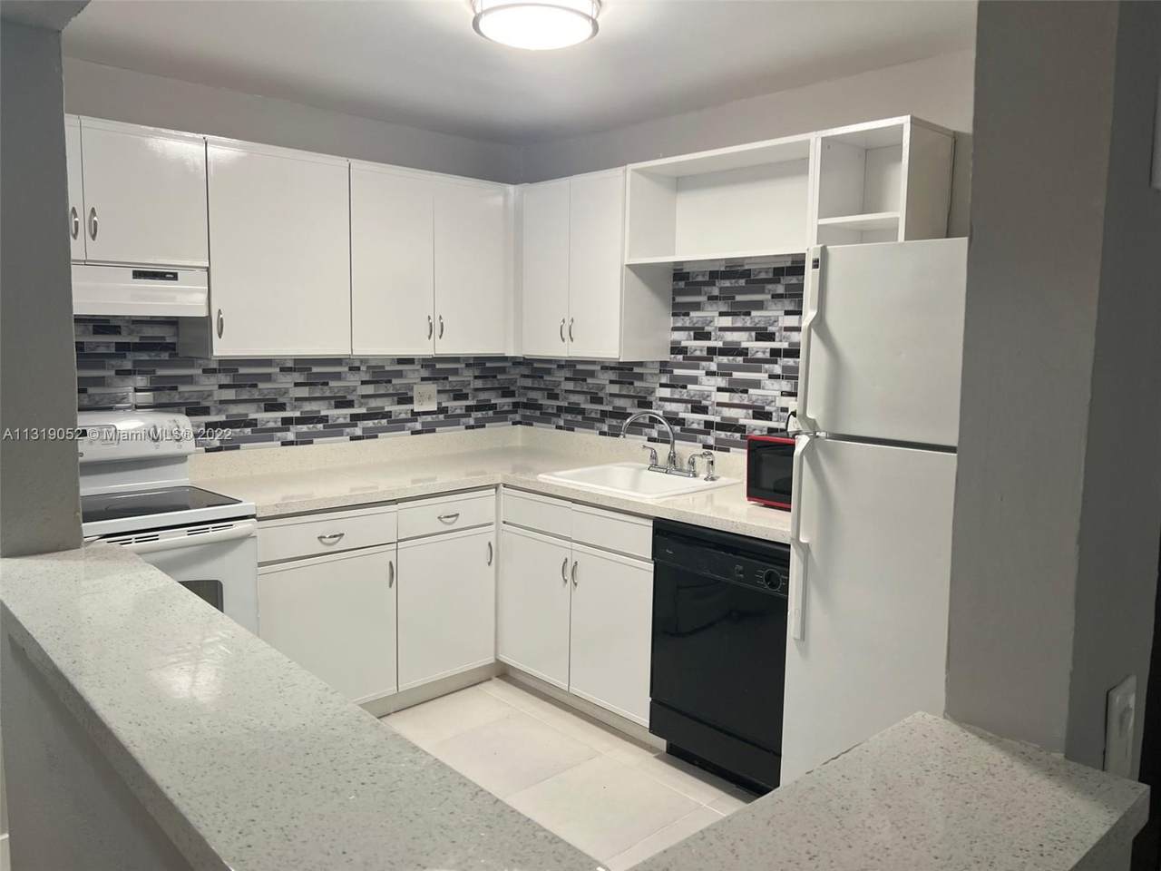 4334 9th Ave - Photo 1