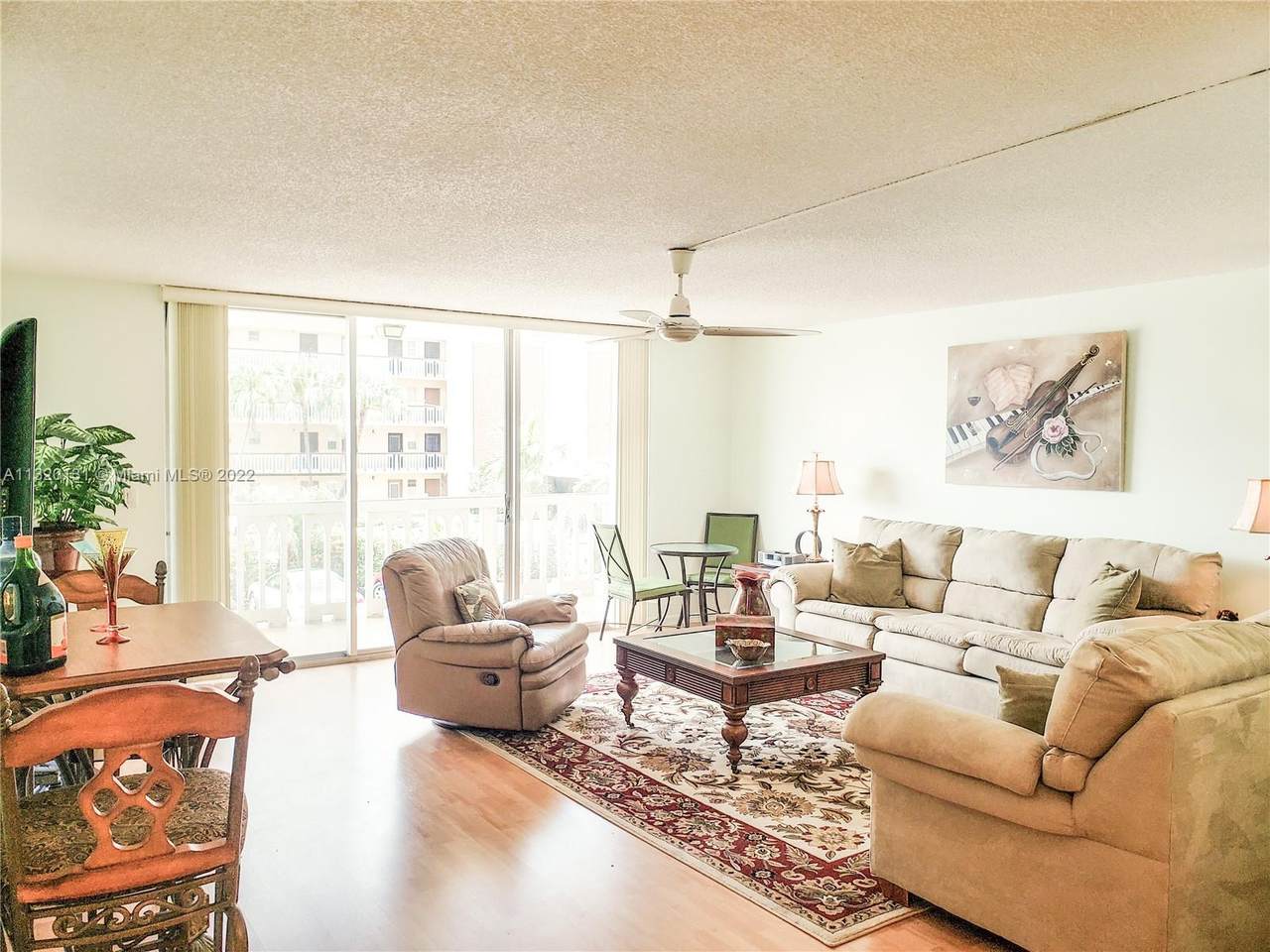 400 12th Ave - Photo 1