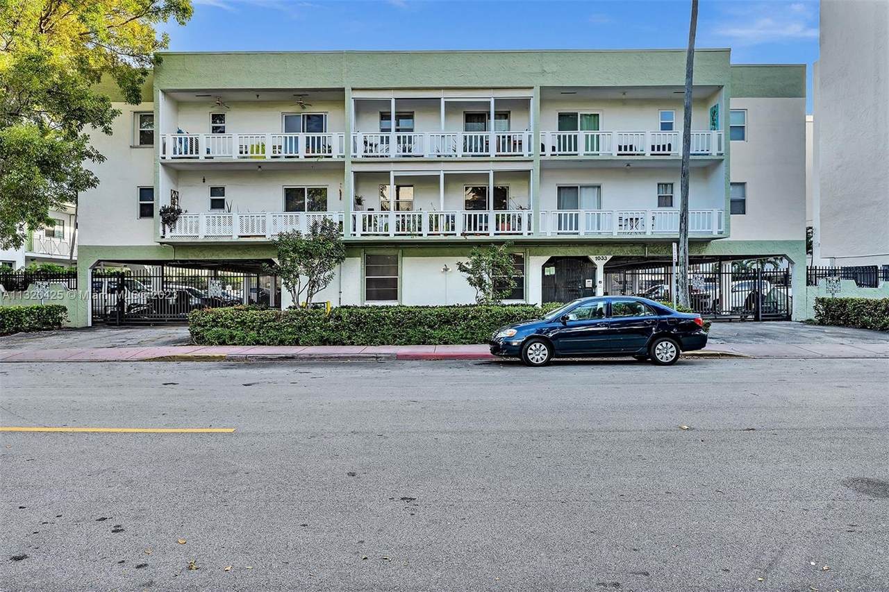 1033 Lenox Ave - Photo 1