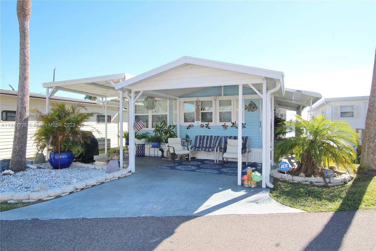 1213 Linda Road - Photo 1