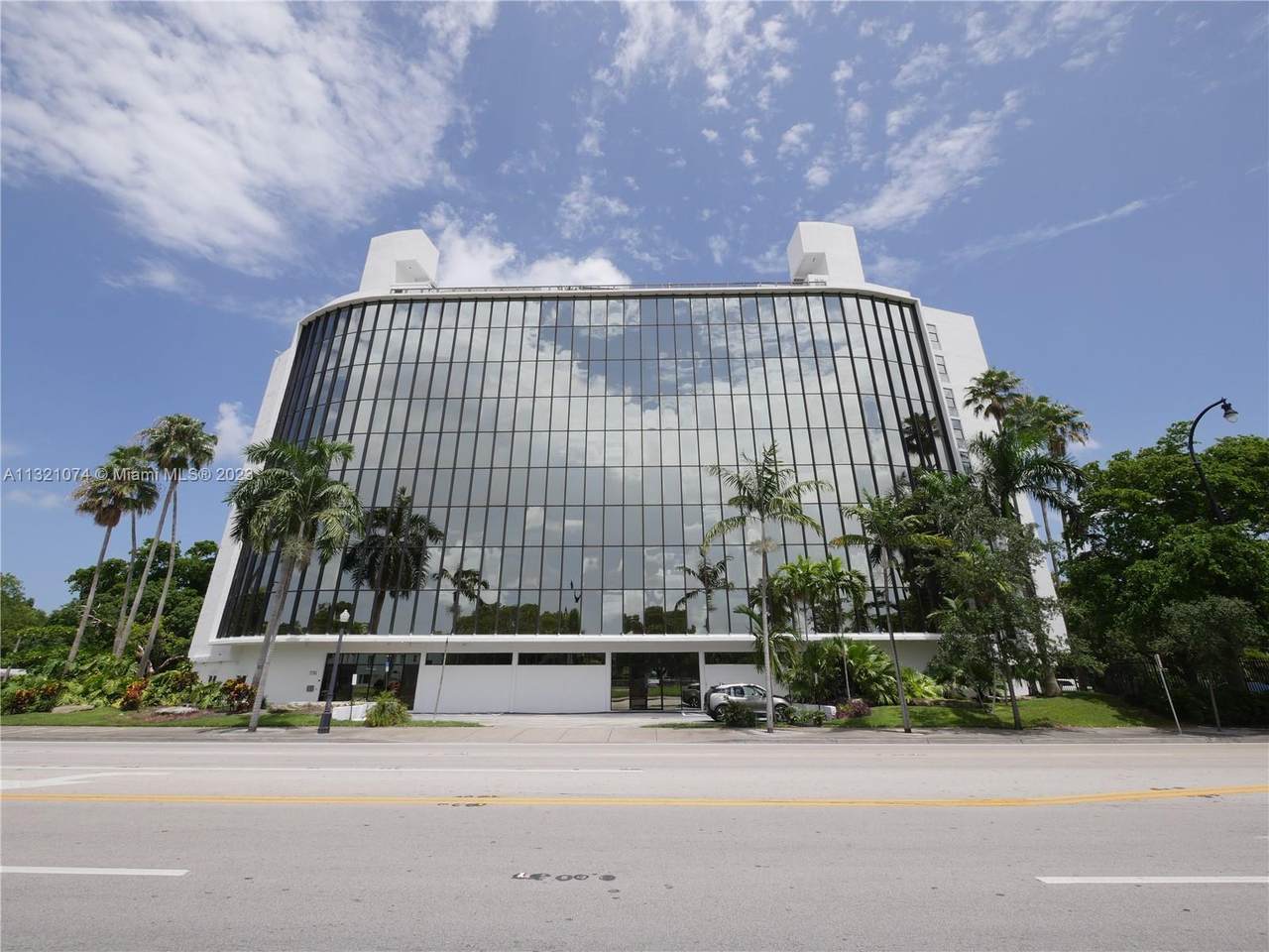 5701 Biscayne Blvd - Photo 1