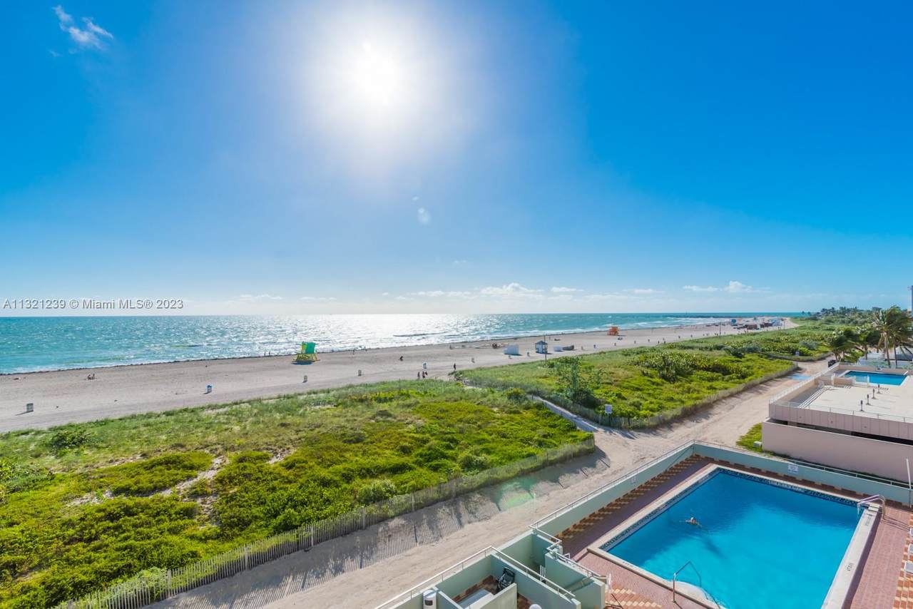 401 Ocean Dr - Photo 1