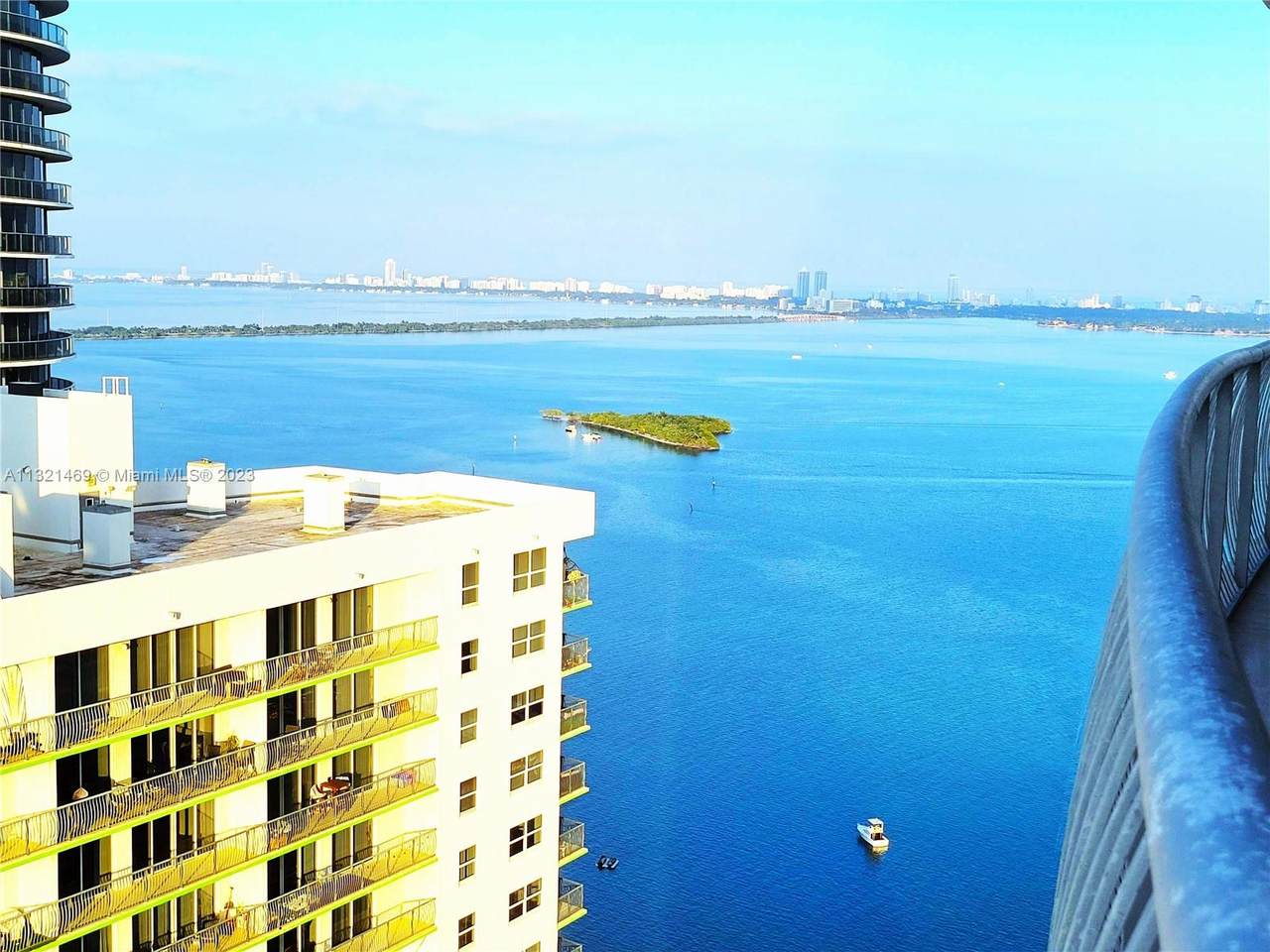 1750 Bayshore Dr - Photo 1